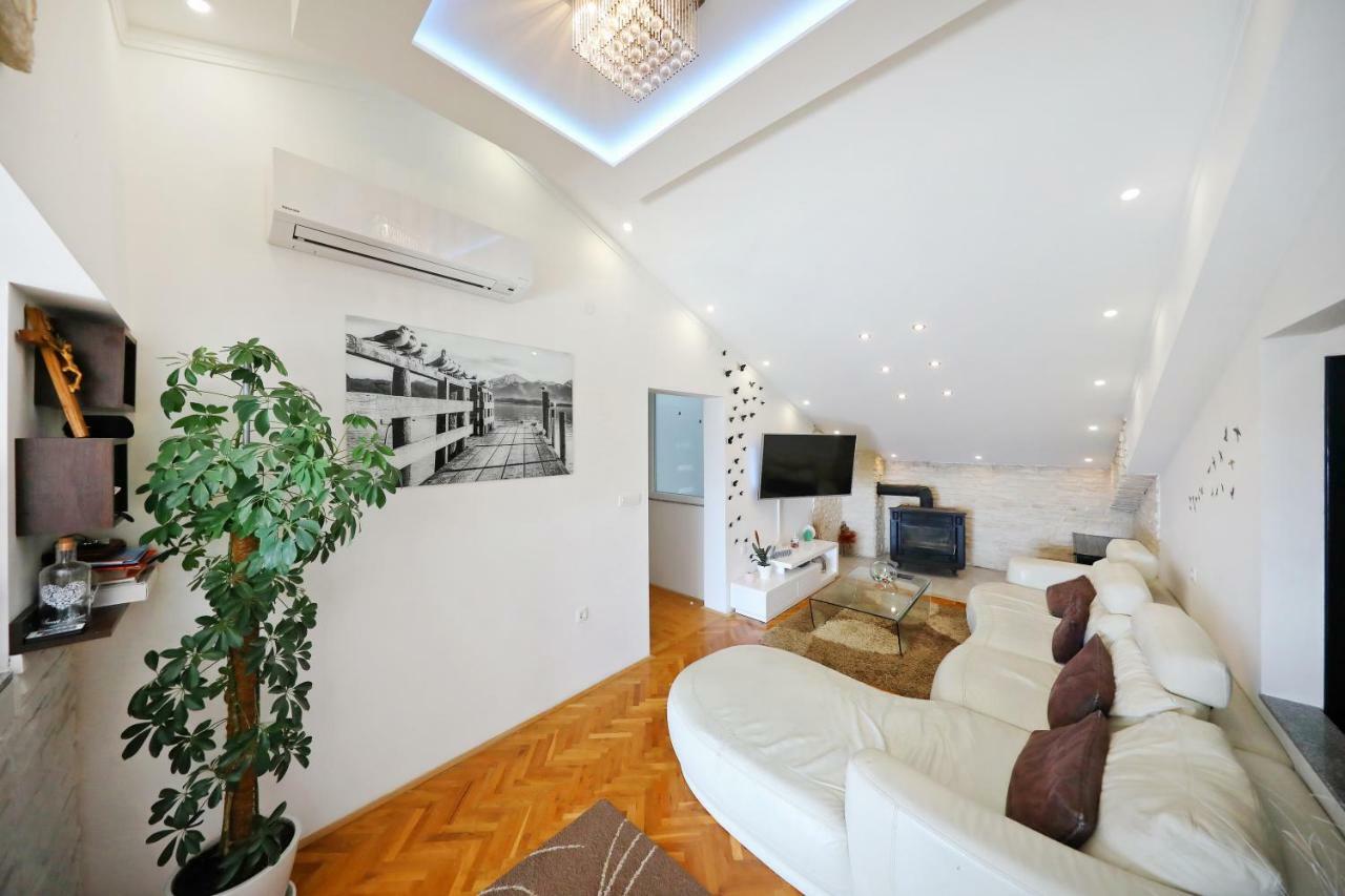 Magic Blue Sky Apartment Zadar Bagian luar foto